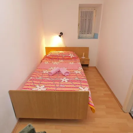 Appartamento Fuer 3 Personen Ca 20 Qm In Rabac, Istrien Bucht Von