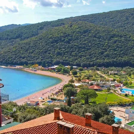 Fuer 3 Personen Ca 20 Qm In Rabac, Istrien Bucht Von *