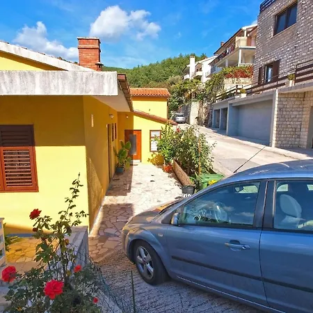 Fuer 3 Personen Ca 20 Qm In Rabac, Istrien Bucht Von