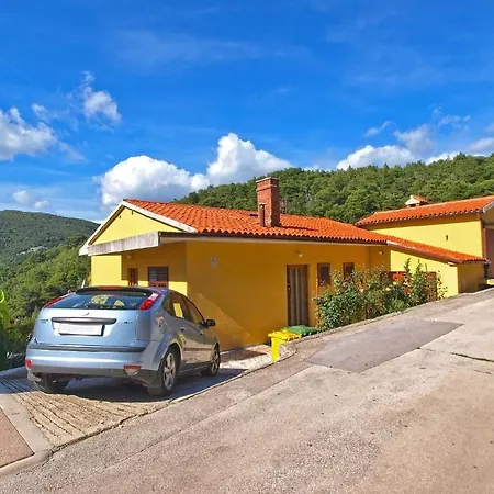 Fuer 3 Personen Ca 20 Qm In Rabac, Istrien Bucht Von *